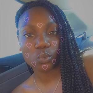 Meet your Posher, Lakoya